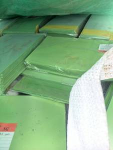 出售PET增光膜废料，现货6/7吨