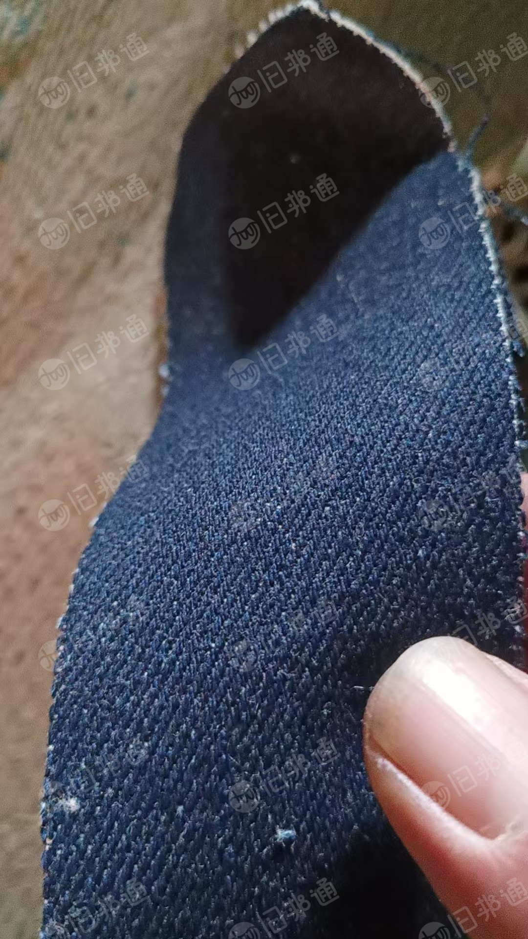 出售涤棉废布，牛仔废布 ，85棉，现货10左右，在山东济宁