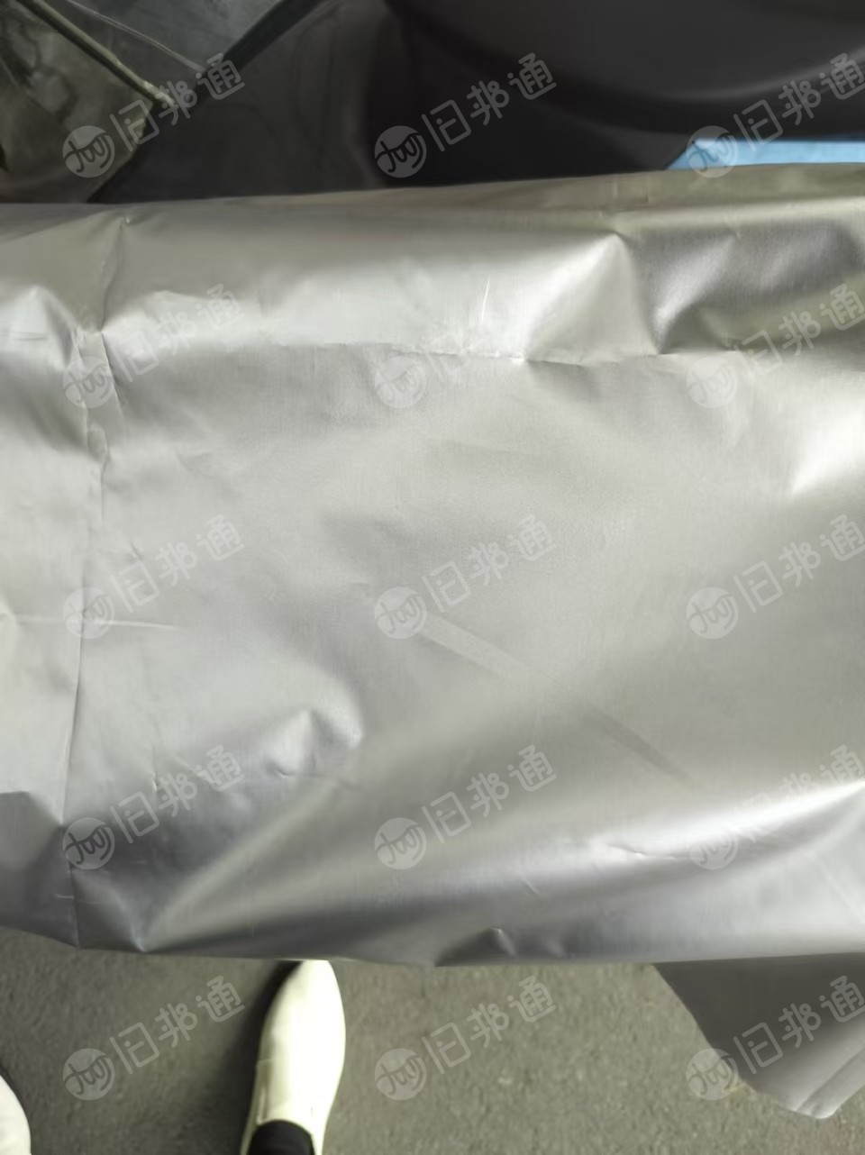 出售一批库存布，黑色涤塔夫涂银的，现货有几万米，在江苏苏州