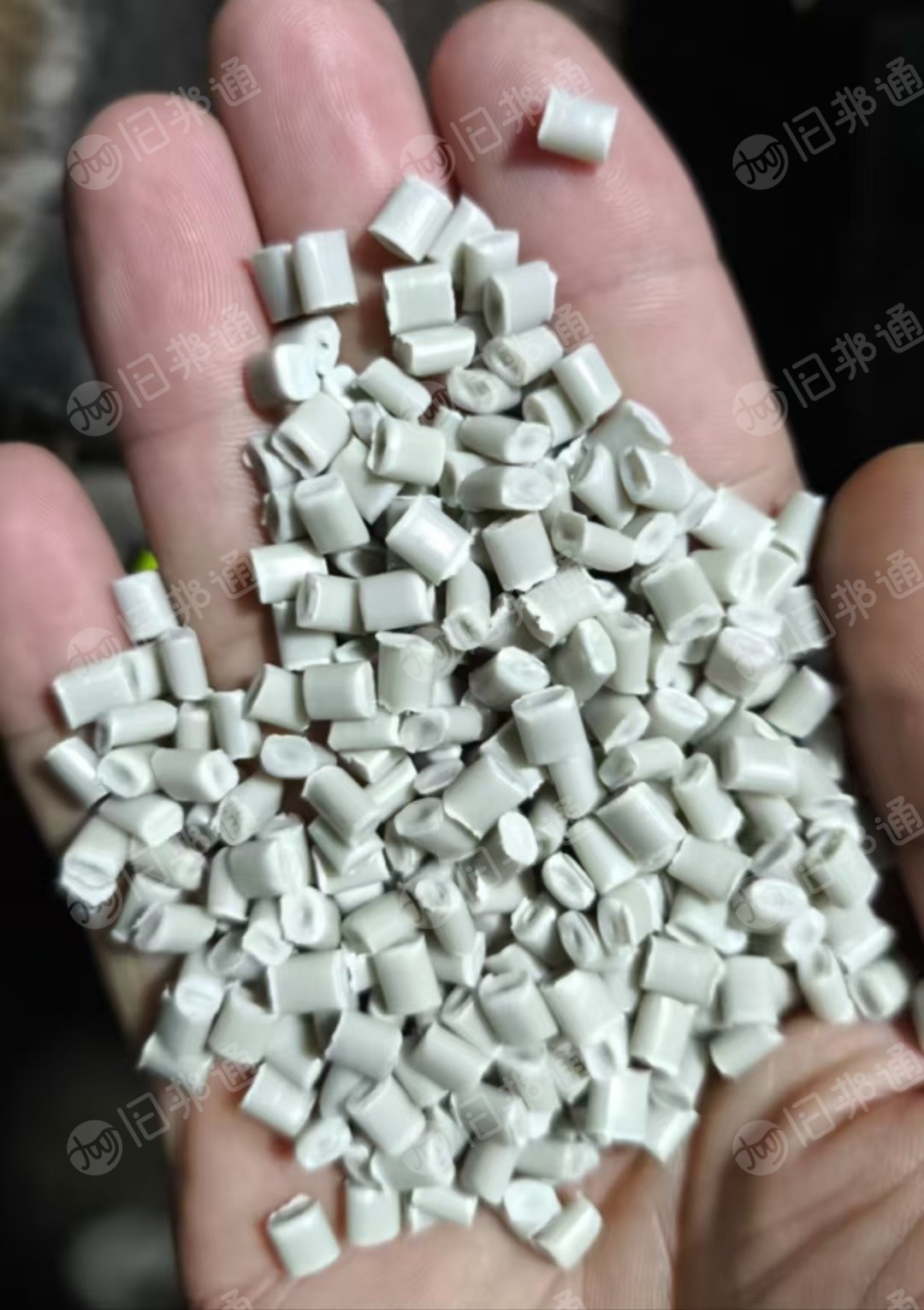 出售吨包颗粒，60-120目都有在做