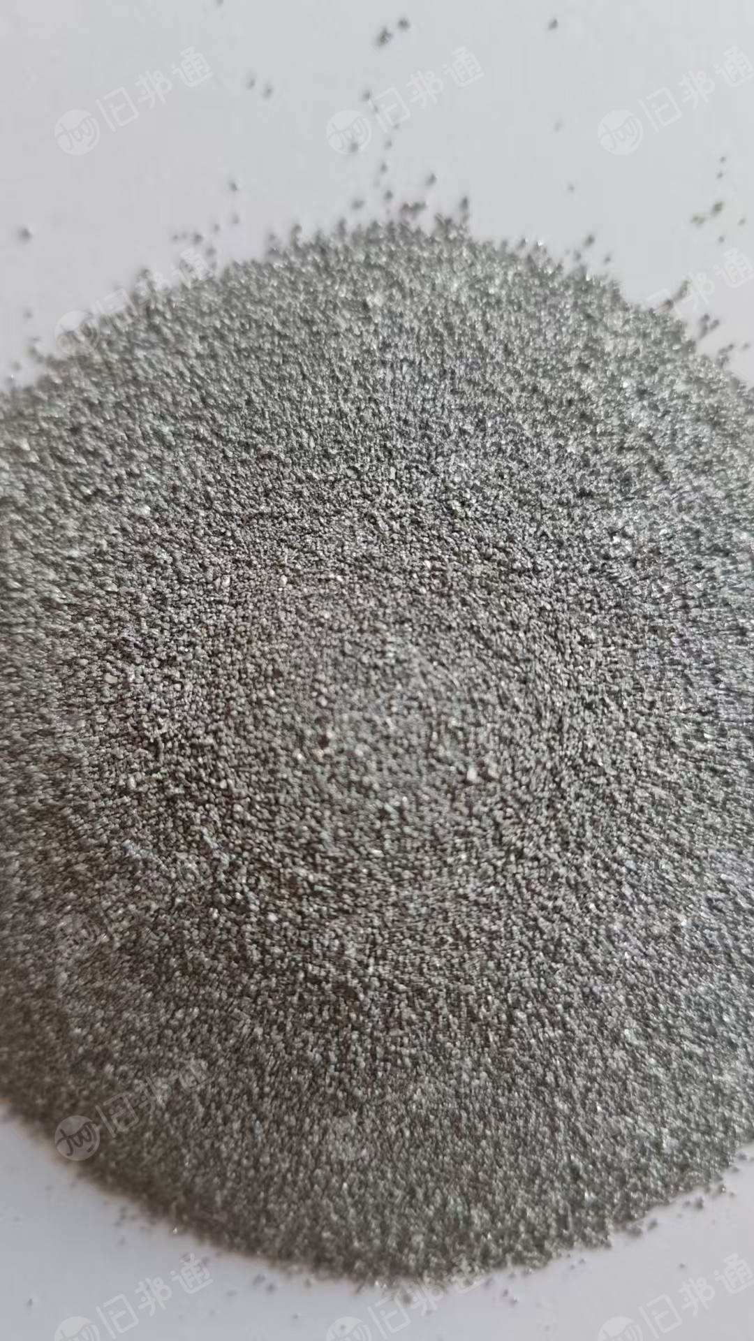 出售白边铝箔颗粒，现货十来吨，出水89