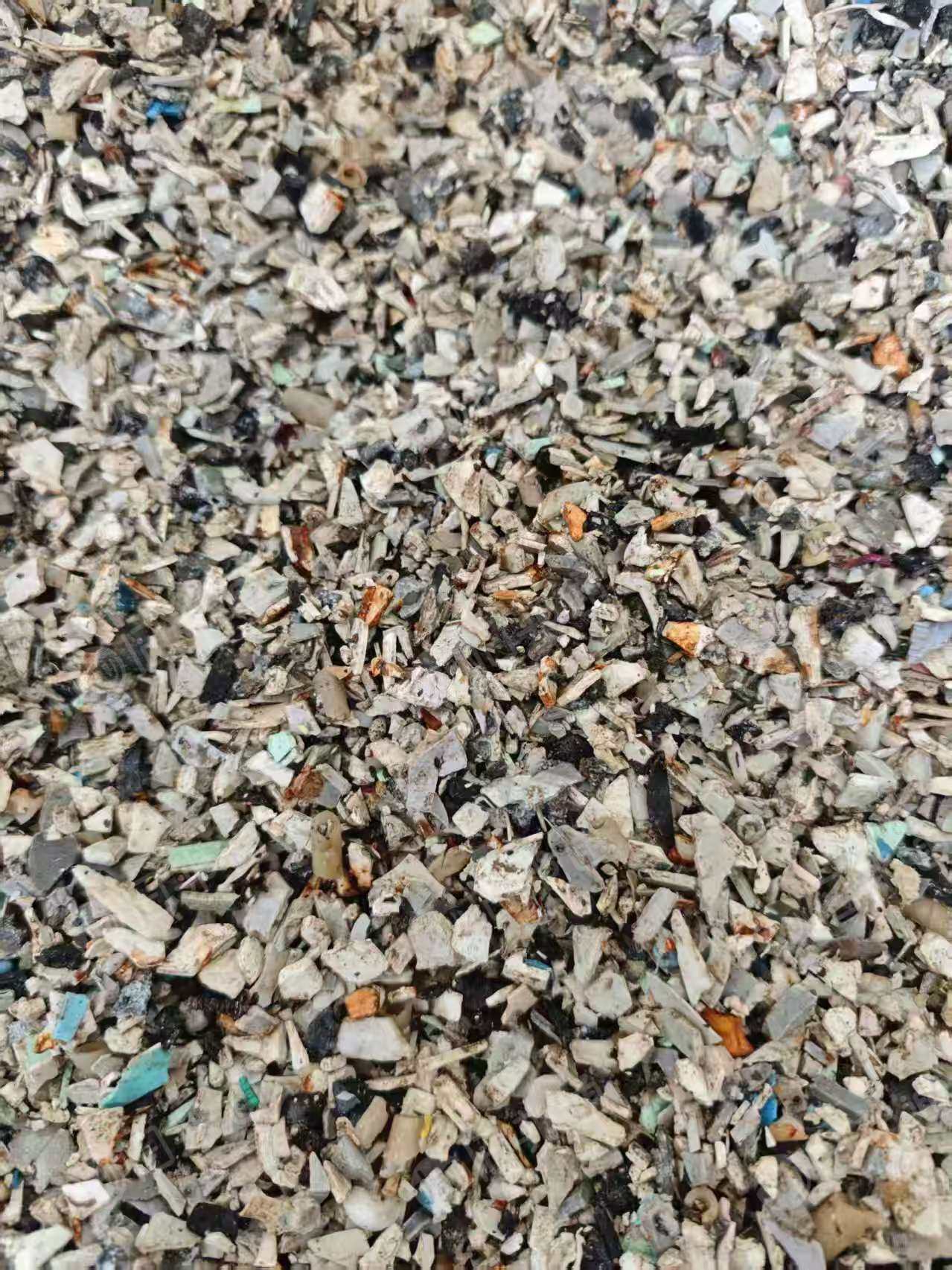 出售pp、PS，ABS，PE，机头料，长期供应，沉水破碎料也有