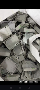 出售PC阻燃电表壳破碎料