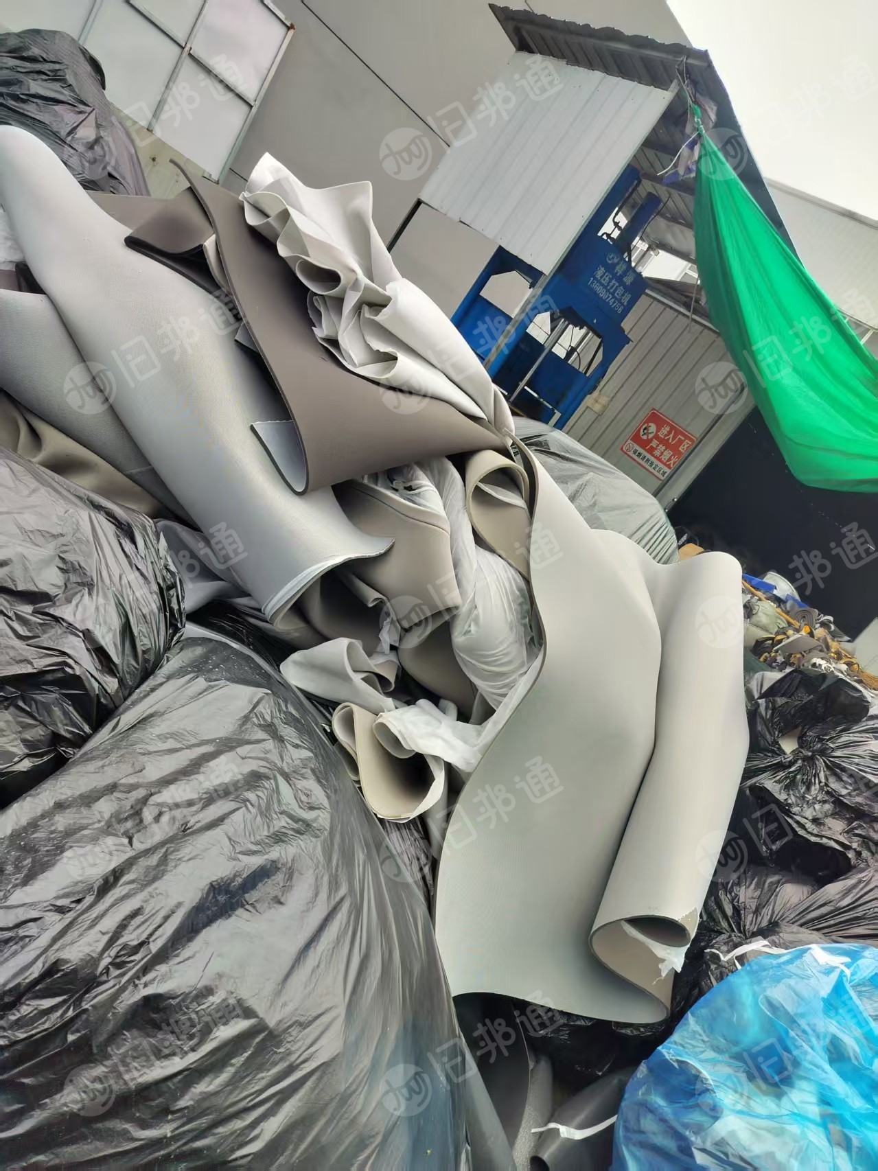 长期出售汽车厂下来的海绵，海绵下脚料，发泡海绵