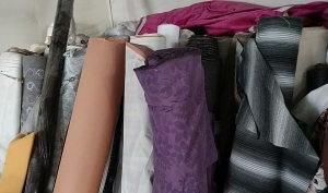 出售以前做沙发剩余下来的沙发库存布，沙发布，现货有一两千米，货在山东临沂