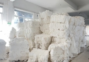 长期出售水刺无纺布，无纺布边角料，有全黏胶的和配比的，货在浙江杭州