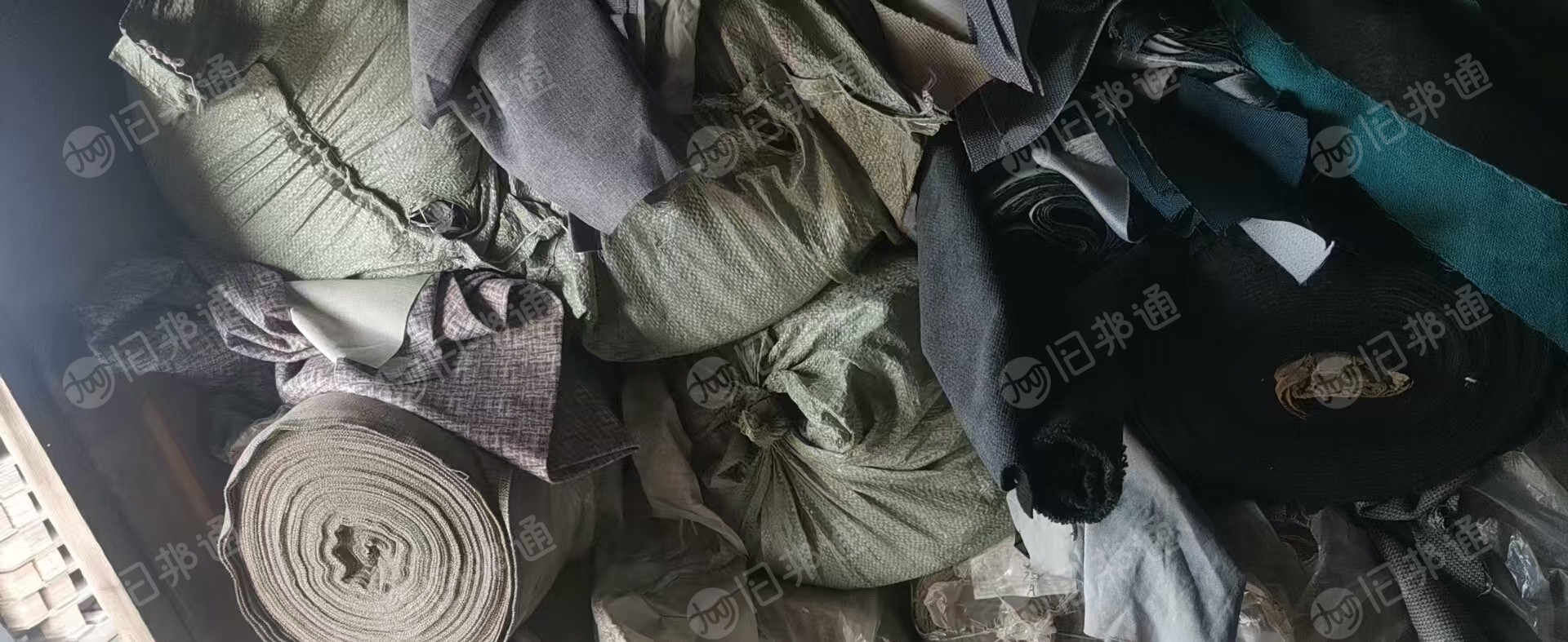 出售正品麻布，沙发布，库存布，门幅1.68，货在浙江宁波