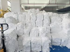 出售PE电池膜边角料，月供五六十吨