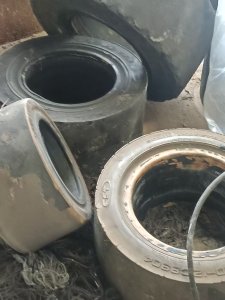 长期出售废旧实心胎