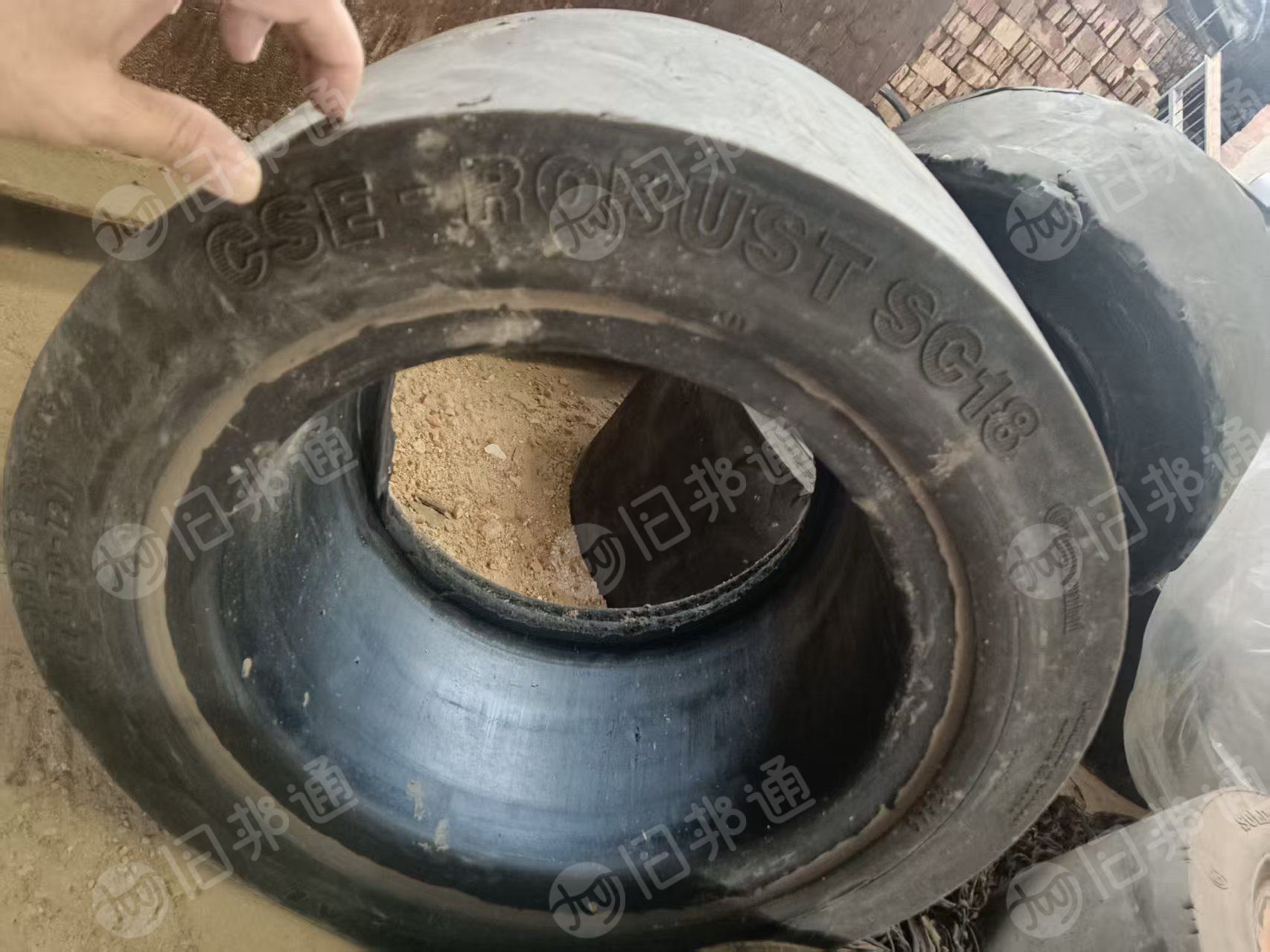 长期出售废旧实心胎