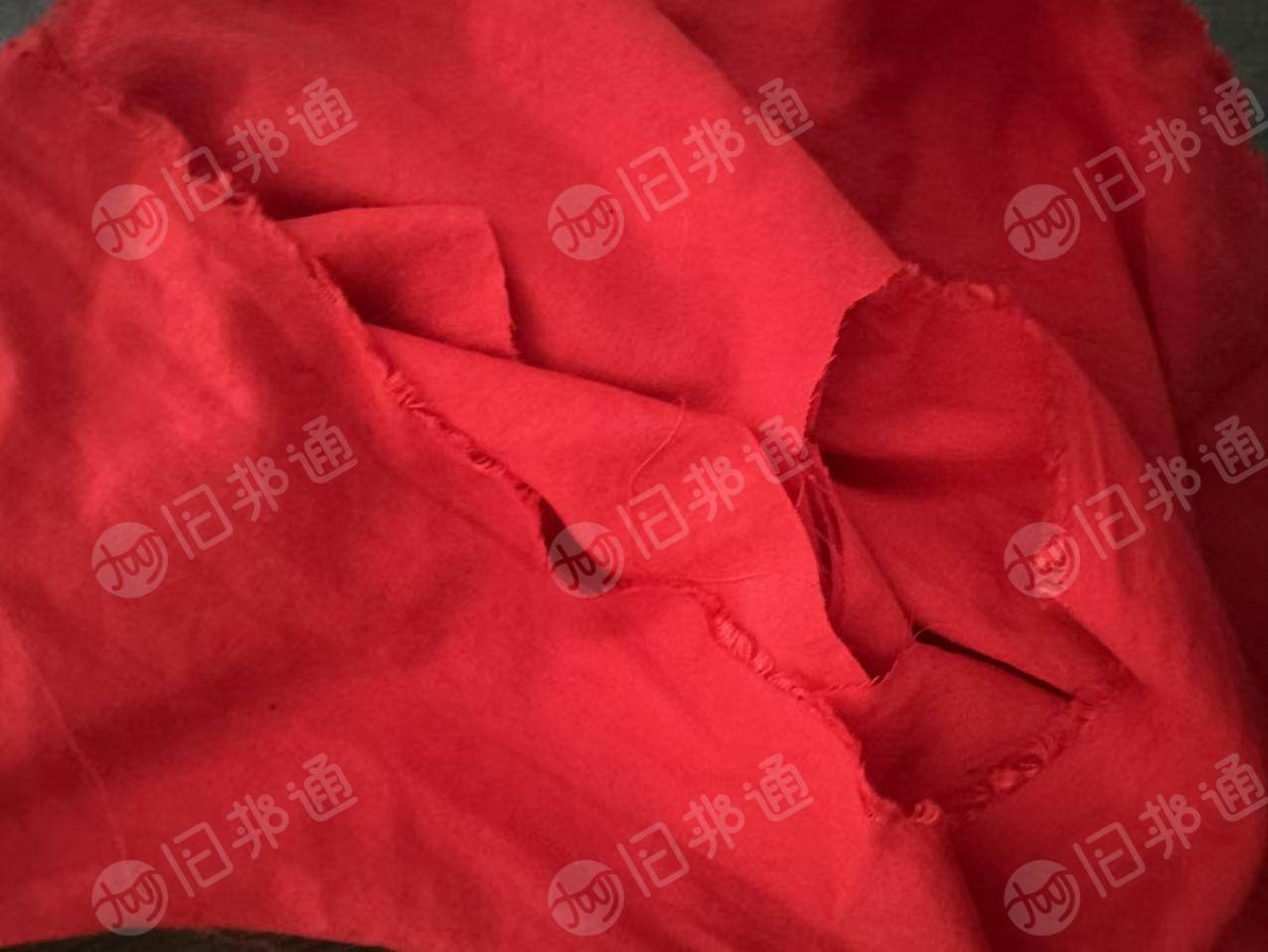 长期出售旧衣服黑料,废布料,燃烧料,月供几千吨