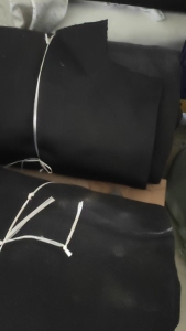出售库存沙发布，库存布，可以做汽车坐垫和飞织鞋面，门幅1.1克重450-650，现货有二千米
