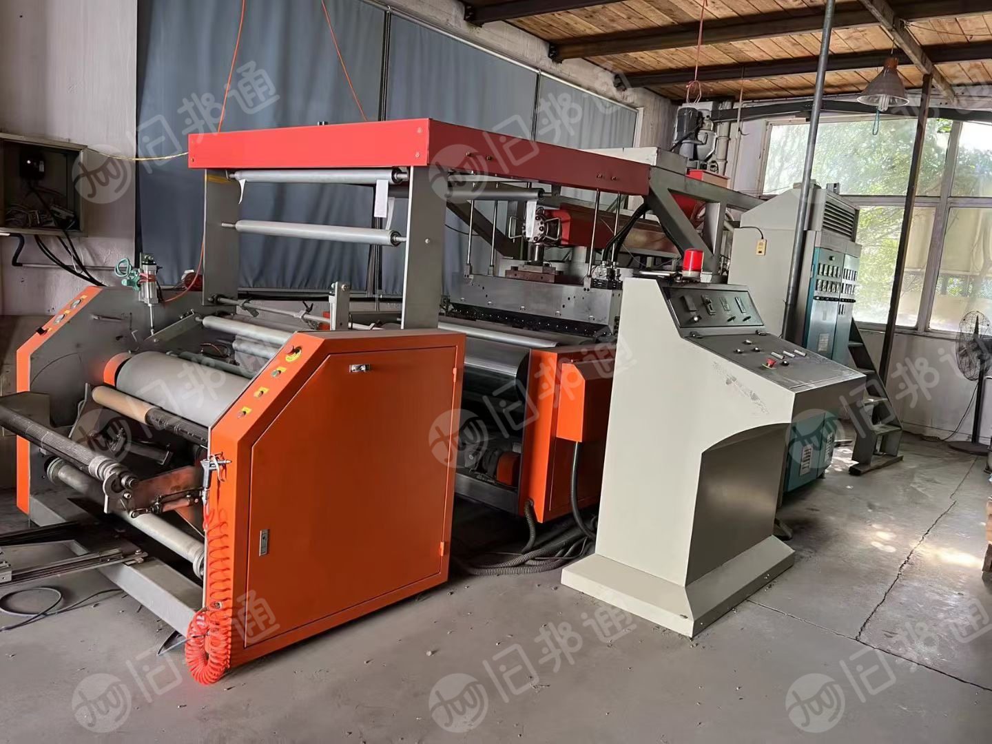 挤出机缠绕膜生产线