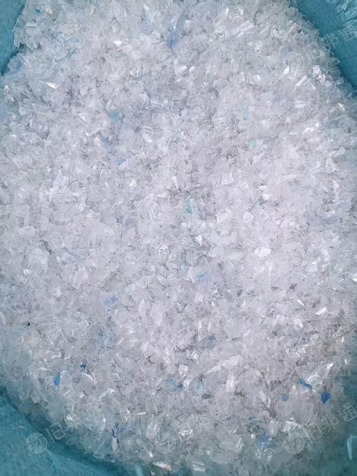 出售PET瓶片，热洗的，可以用来吹瓶，拉丝，拉片，商机，月供100多吨