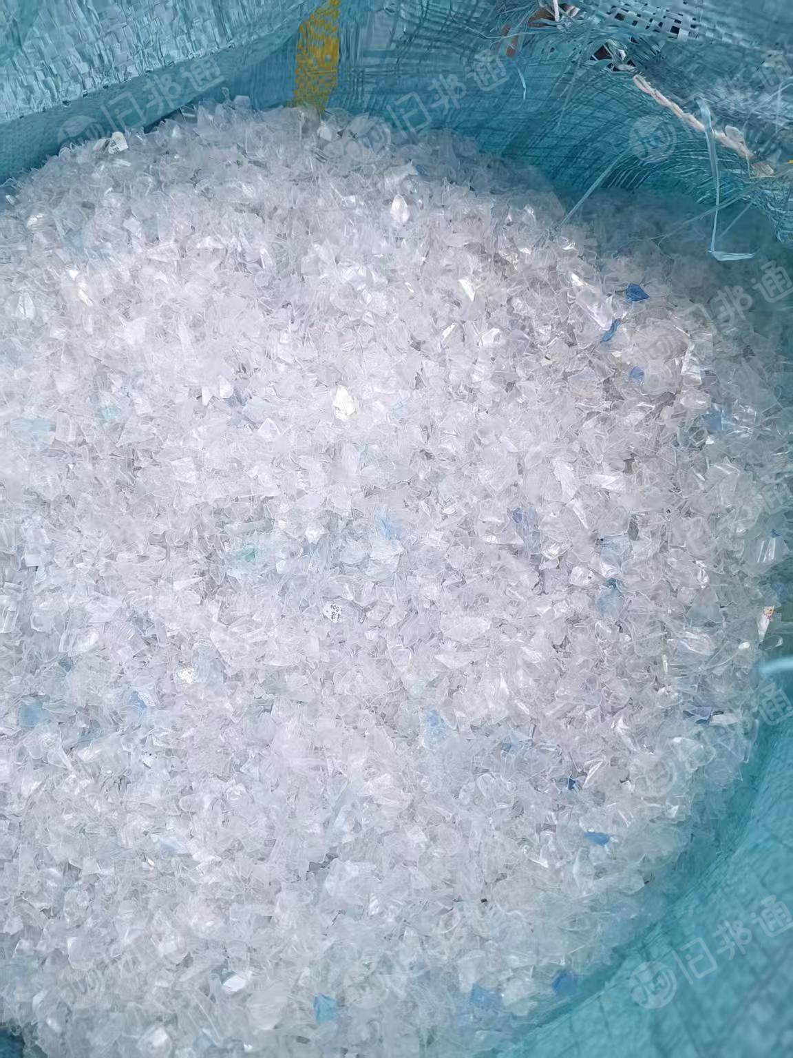 出售PET瓶片，热洗的，可以用来吹瓶，拉丝，拉片，商机，月供100多吨