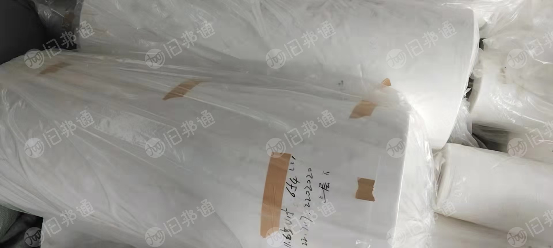 出售无纺布卷材，库存无纺布，小卷的，大卷的都有，现货七八吨