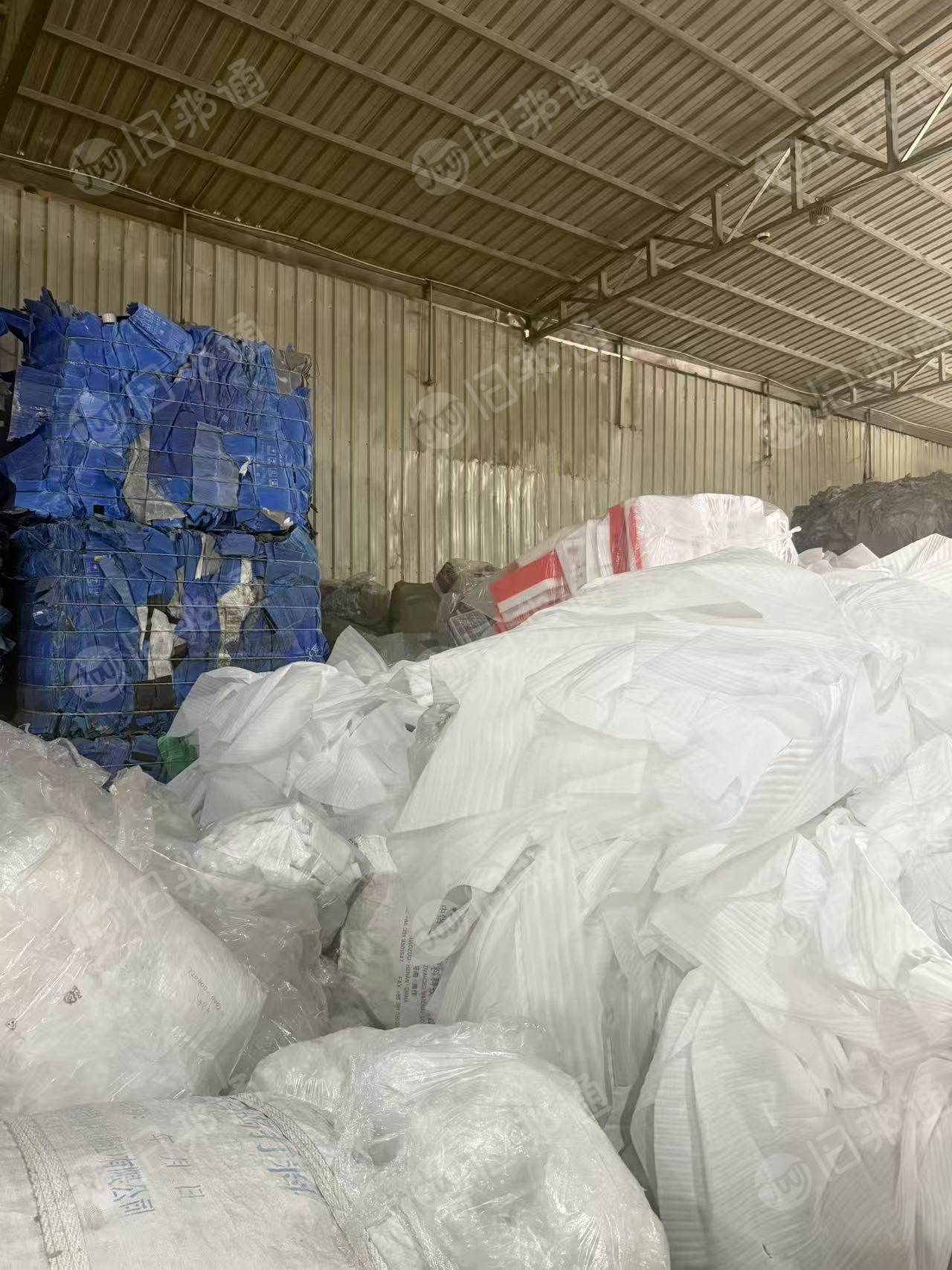 出售PP空心板毛料，漂沉混打，现货一挂车