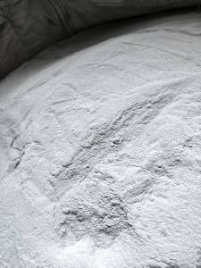 出售陶瓷粉，每星期1-2挂车