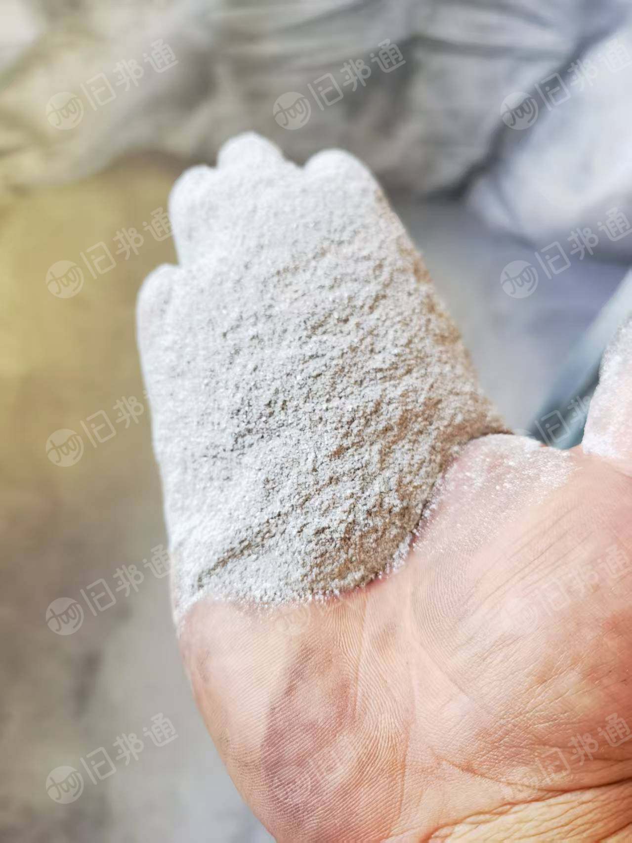 出售白边铝箔提炼铝出来的陶瓷粉，氧化铝粉，宁德时代、储能、国轩都有，每月100多吨