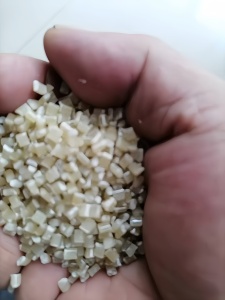 大量出售pet绿色白色切片