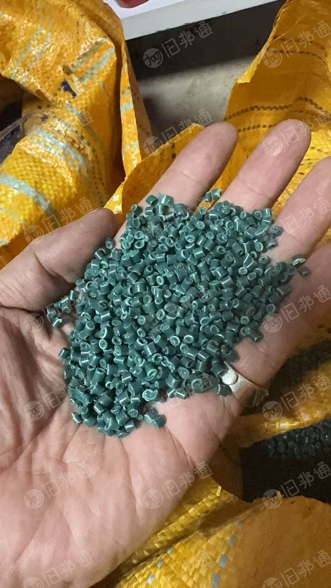 出售杂色PP无纺布颗粒，过250目