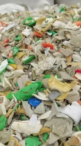 常年出售PPR管破碎料，PPR破碎料