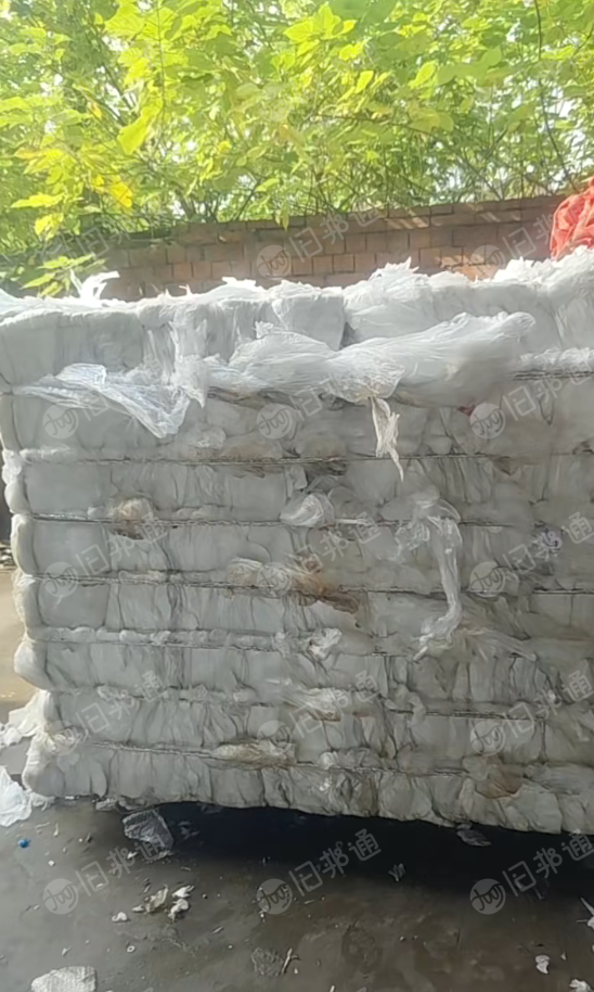 长期出售干造低压膜废料，现货十多吨，每月15吨左右