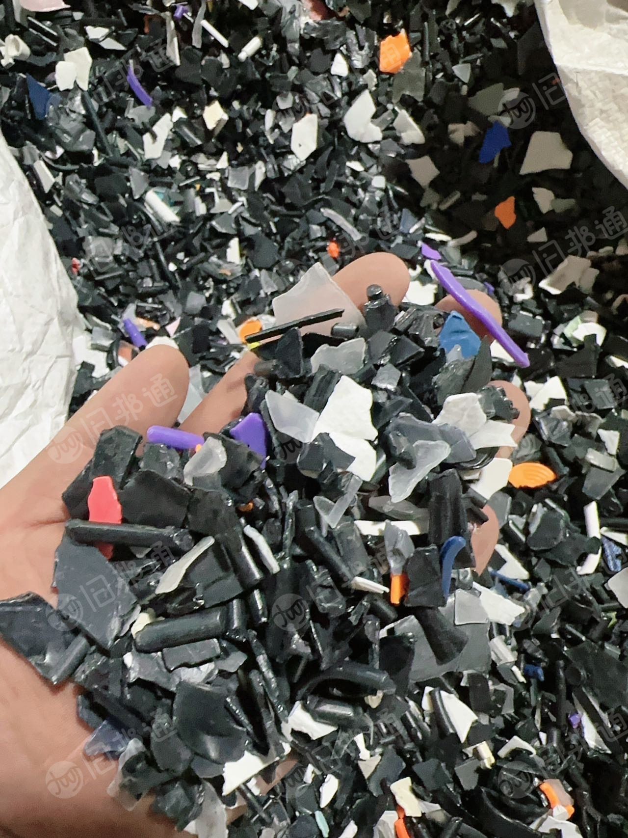 长期出售PC破碎料