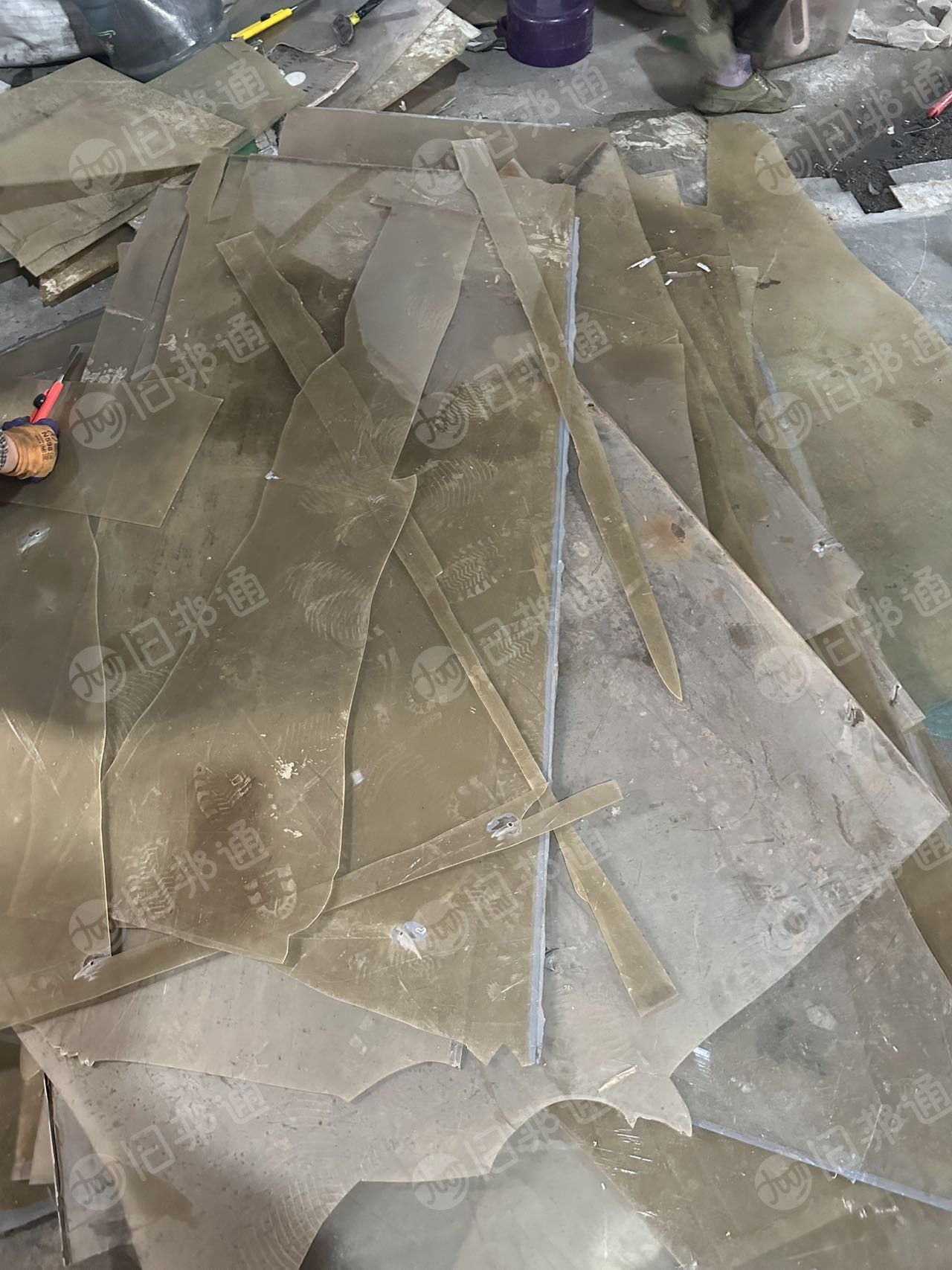 长期大量回收PC毛料，只要是PC的都可以，月需500吨