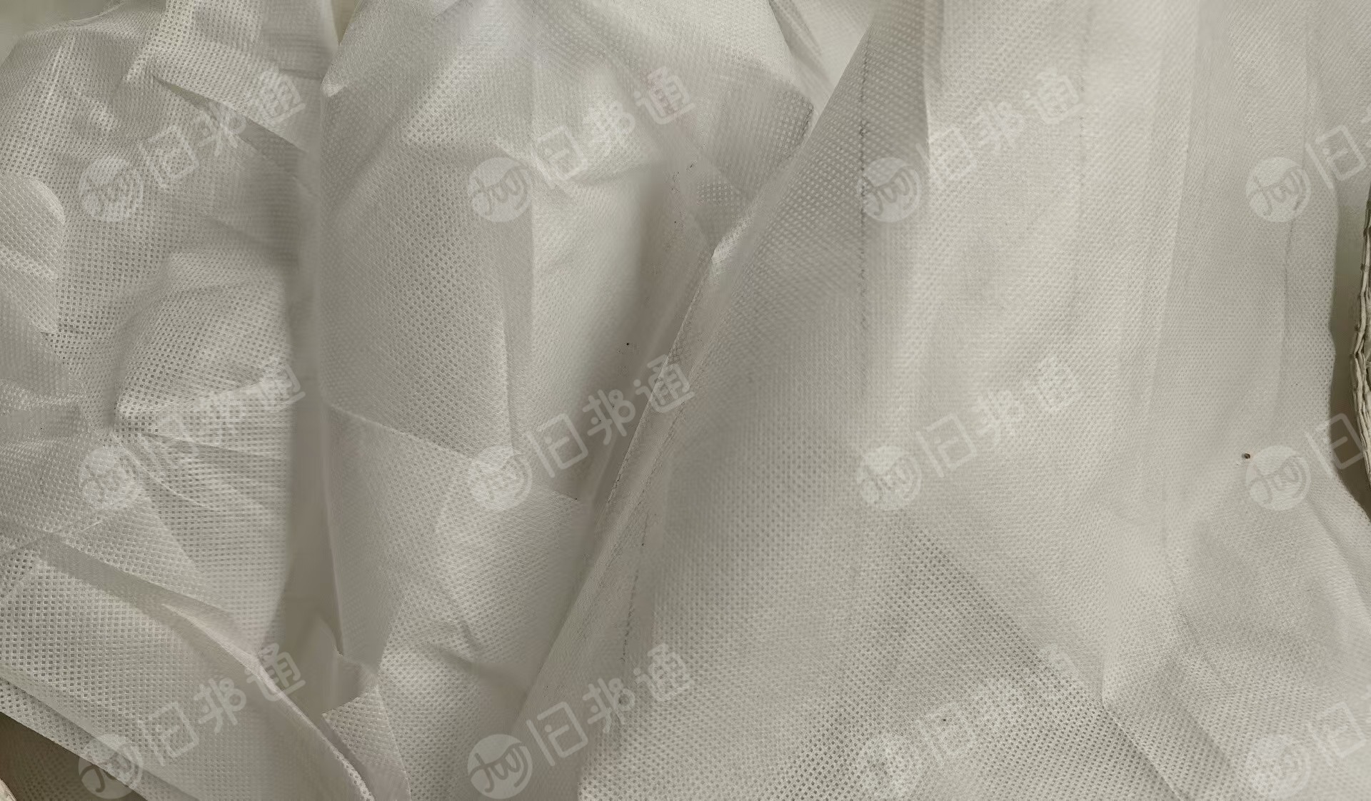 厂家长期出售白色PP无纺布，无纺布边边角料，现货有7吨左右，货在广东河源