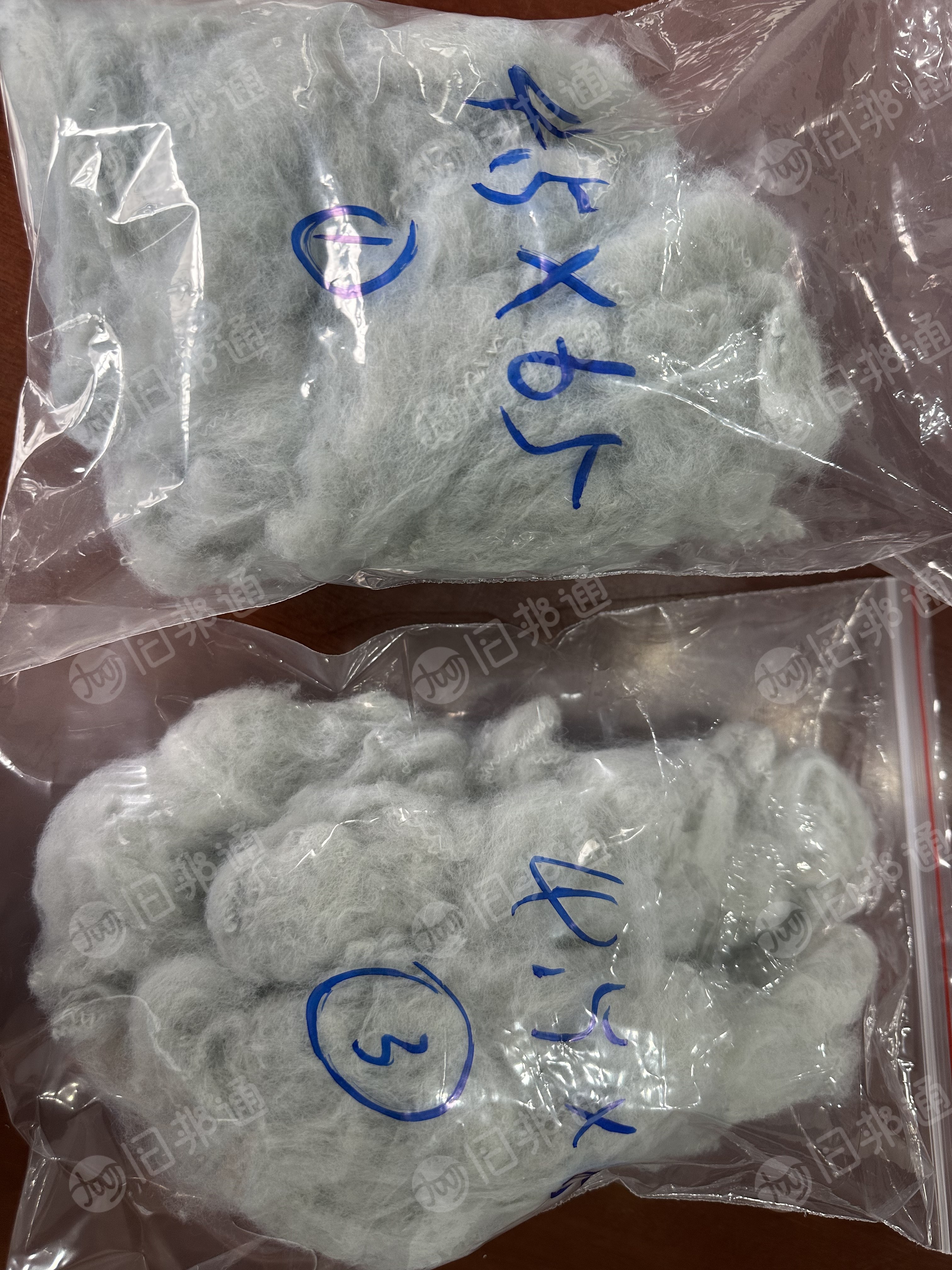 长期大量出售化纤短纤，中化瓷白，涤纶纤维，布泡出来，可以做土工布，挡风被，电热毯填充物等