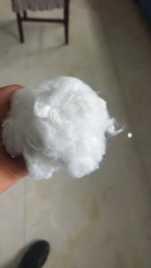 长期出售化纤厂涤纶短纤，涤纶纤维，多种规格，厂在河北邯郸