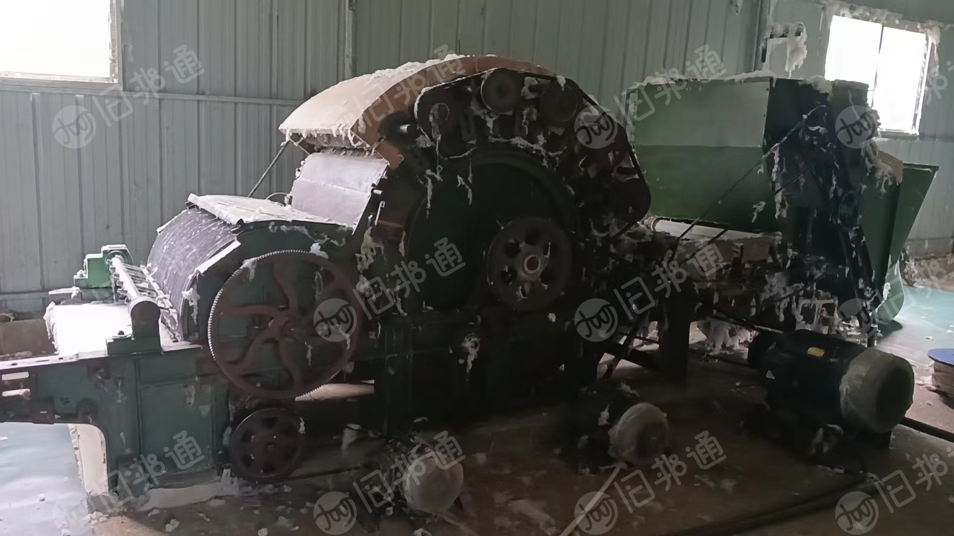 厂家不做了，现金处理一批开花棉设备，含破碎机，开松机，梳棉机，打包机，叉车，一整套开花设备