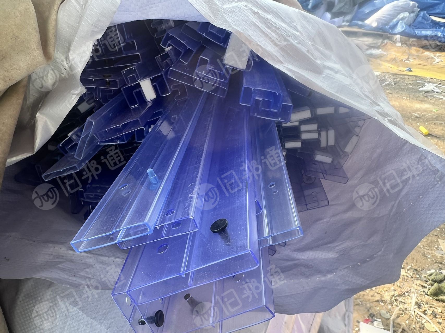 大量求购pvc电子管毛料