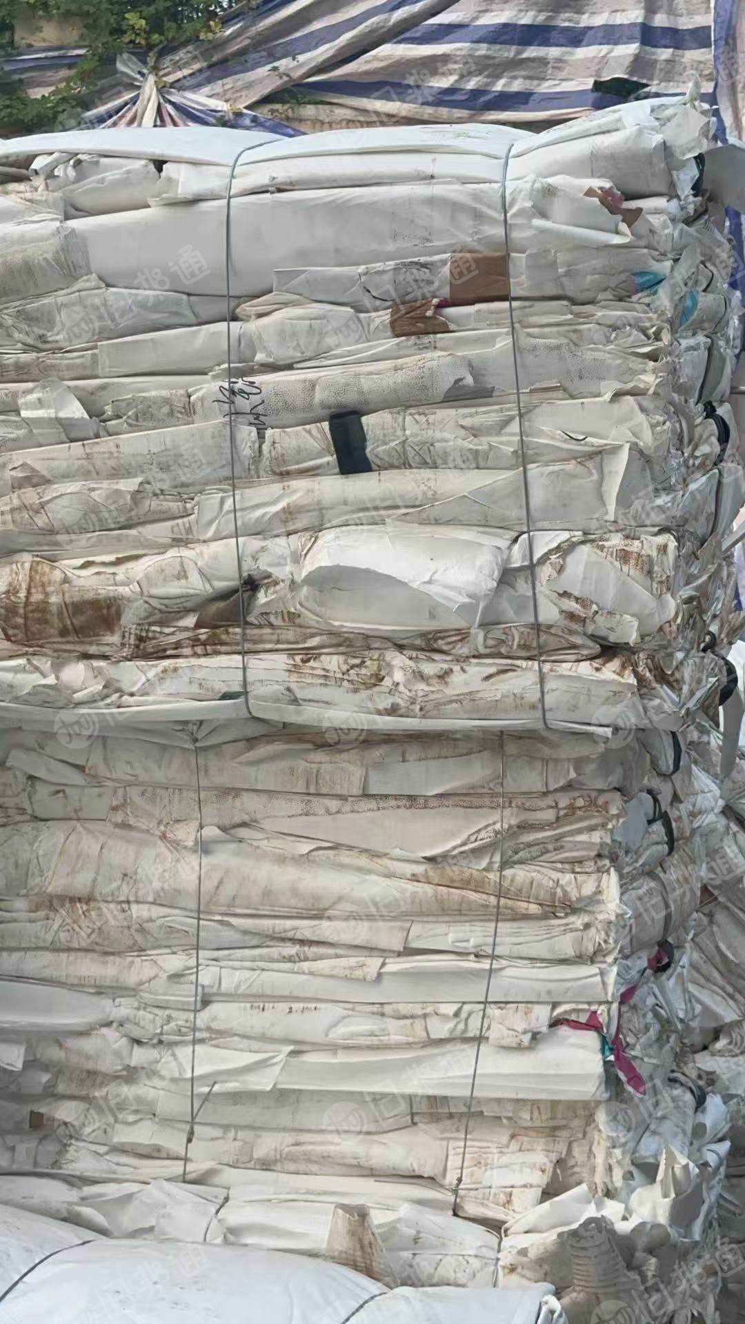 长期出售带膜离型纸压包料