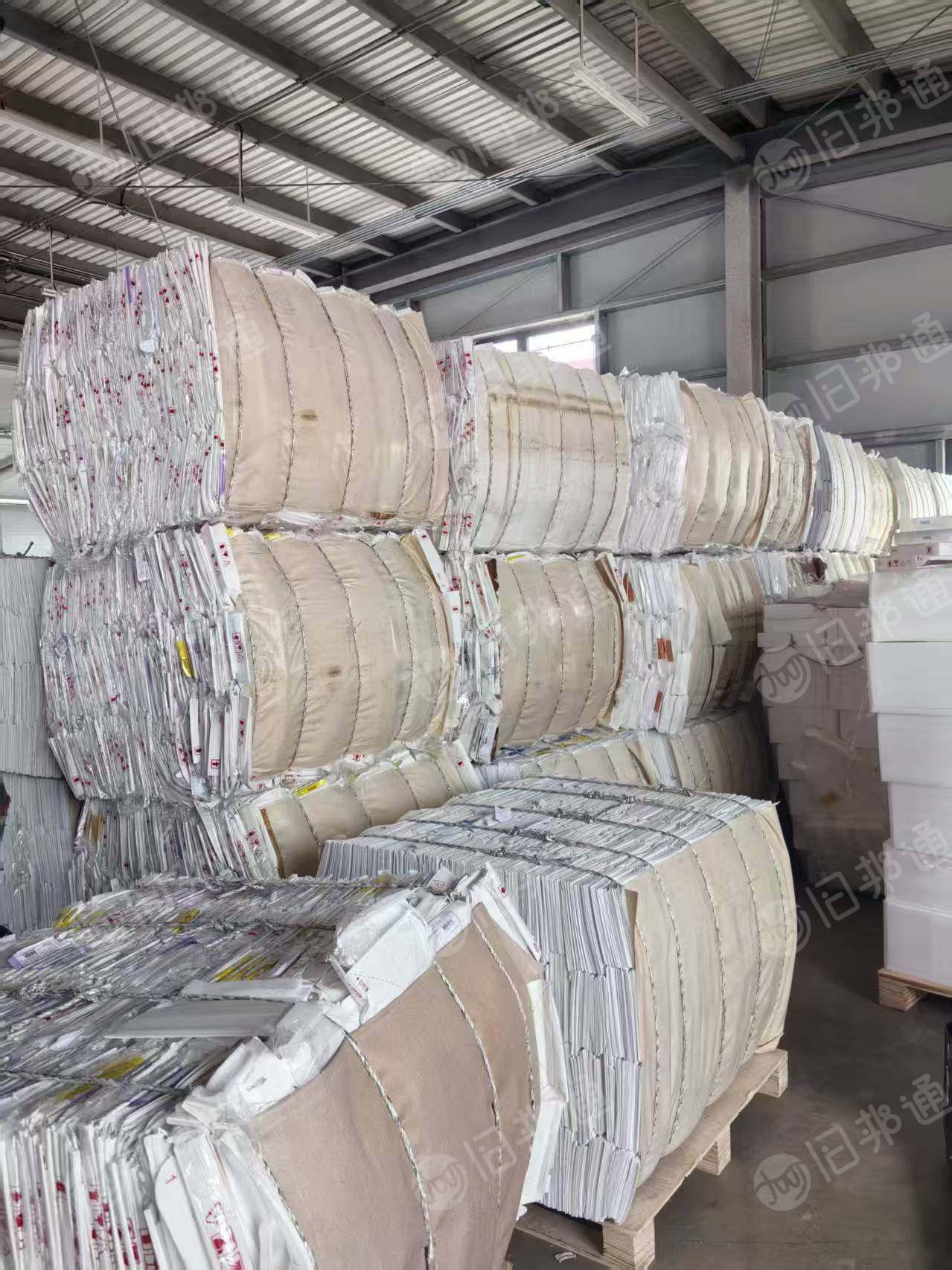 出售pp空心板毛料,漂沉分开打的、现货10吨