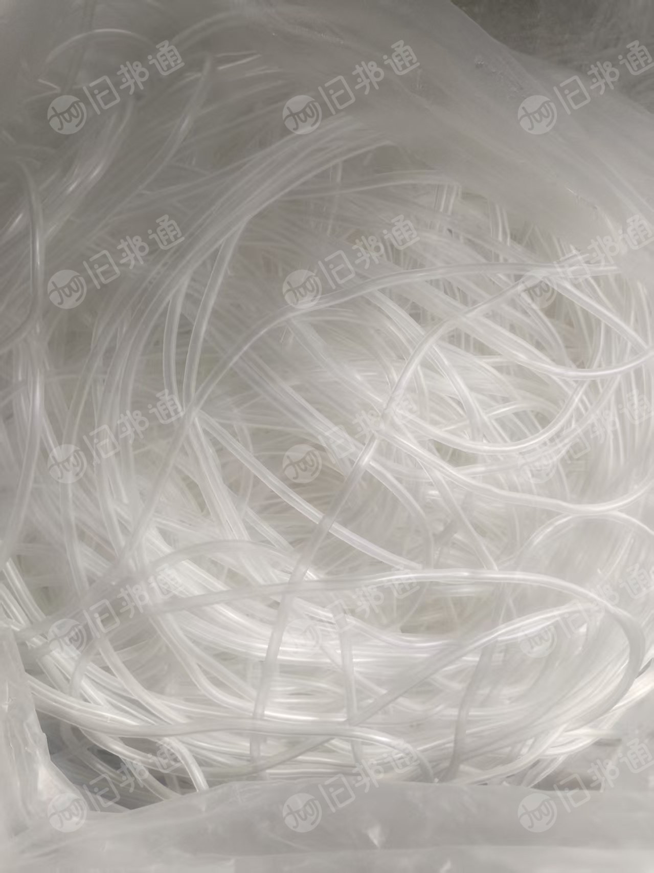 出售PVC输液管毛料，全部都是医疗厂下来的废料，现货70吨