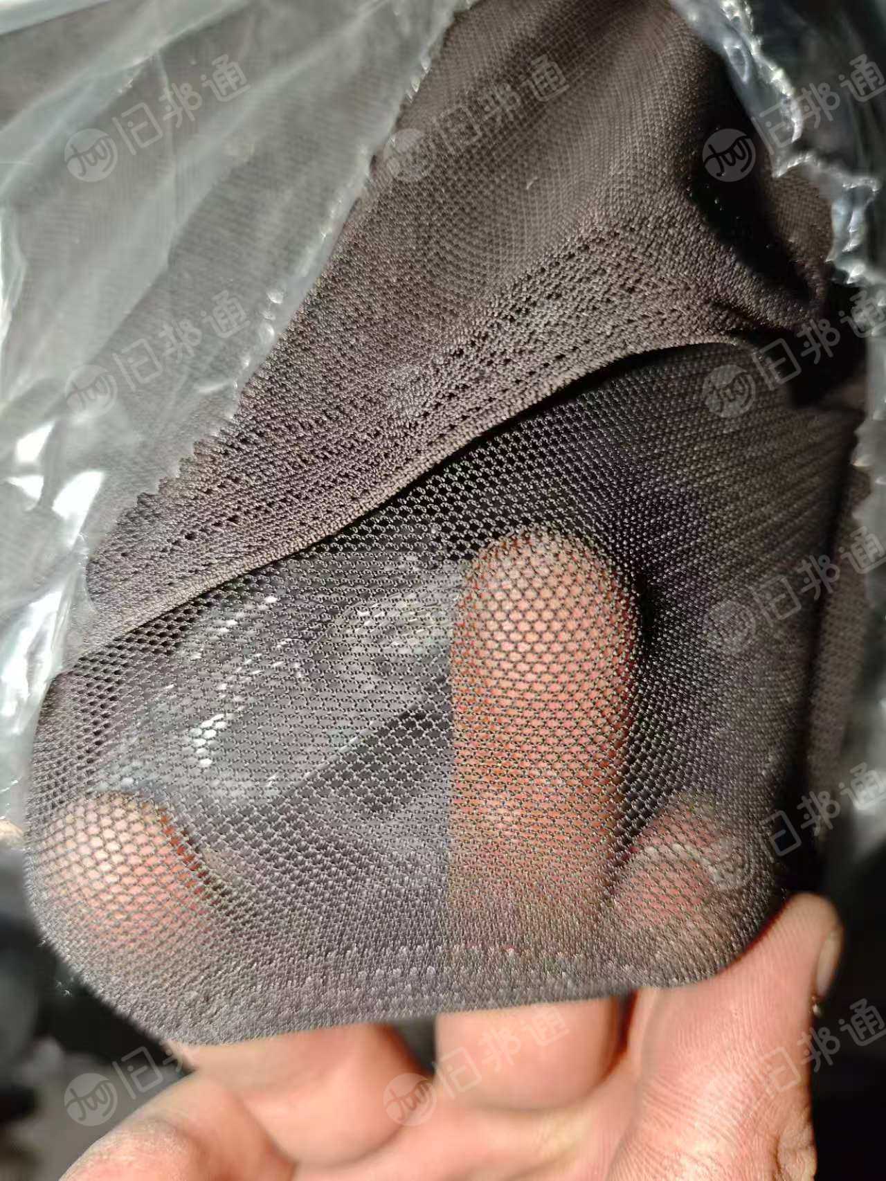 出售素色弹力网布，库存布，处理布，门幅160，克重100的120的也有，现货有2吨，货在浙江绍兴