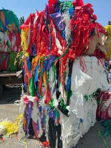 长期出售花色羊皮纸废料