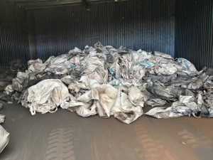 常年出售废旧吨包，装过沥青原料、轨泥