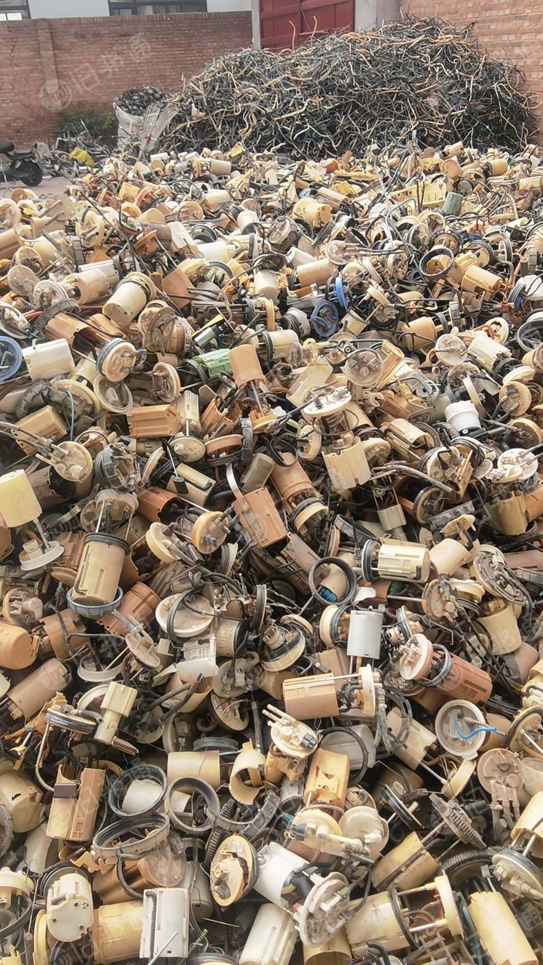 本公司长期全国高价回收汽油泵油浮子