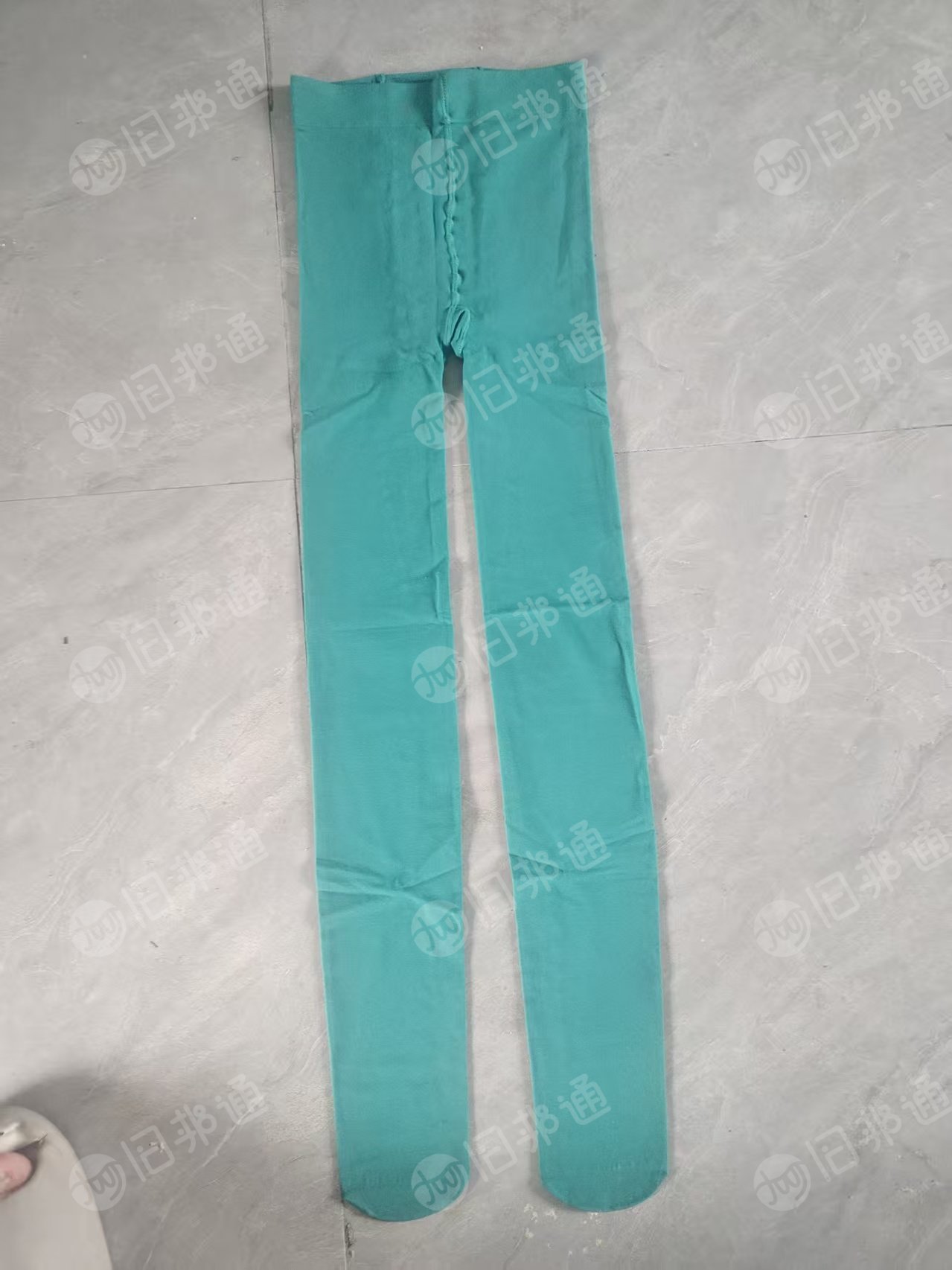 出售库存裤袜，天鹅绒裤子，裤袜，现货两吨