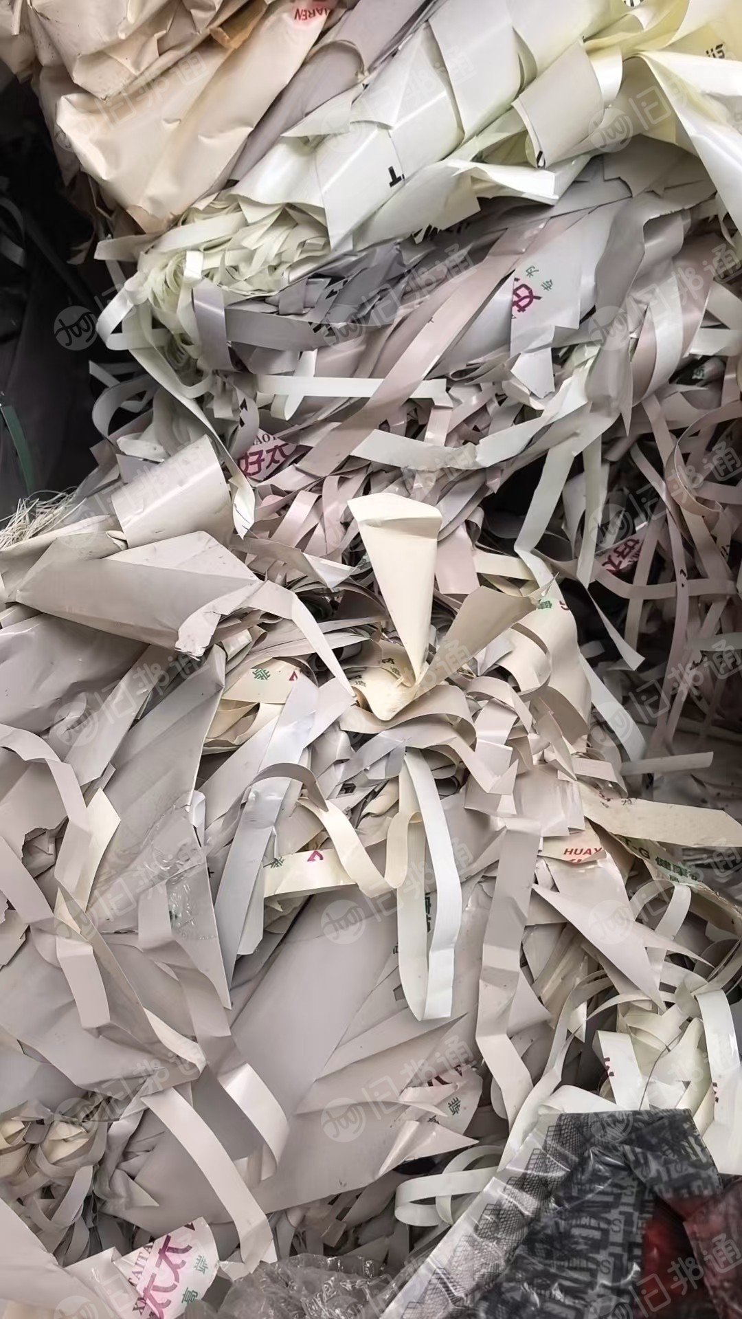 出售PET废膜，装修板下来的，每个月8-9吨