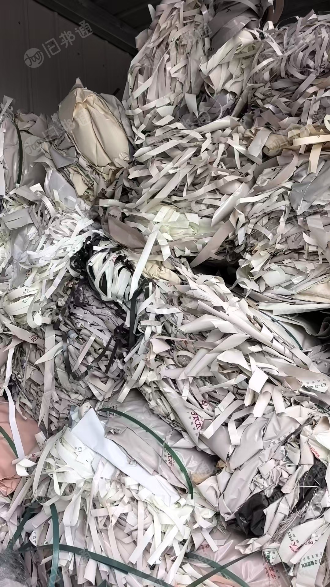 出售PET废膜，装修板下来的，每个月8-9吨