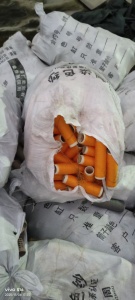 长期出售染厂下来的涤纶线管，涤纶线，织布用的线，现货六七吨