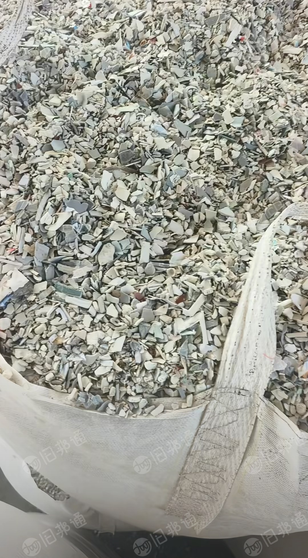 长期出售灰色盐漂PP破碎料，盐漂白丙破碎料
