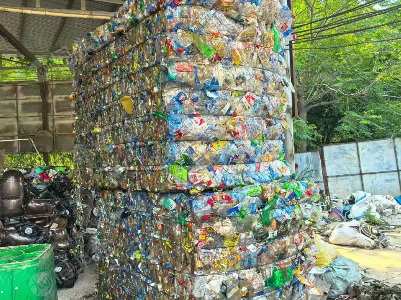 出售PET瓶砖，聚酯瓶砖