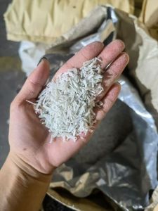 出售本色PA66加纤水口料