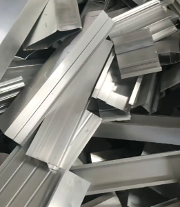 求购件铝，拆迁料，彩钢瓦，易拉罐，喷涂，断桥铝，百合金，铝线，水箱铝等