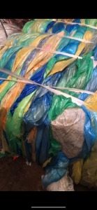 出售电子厂下来的花高压膜，水洗料，有带一点油，月供50吨